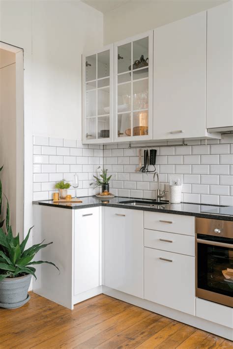 small kitchen layout ideas  maximize  space  savvy folks