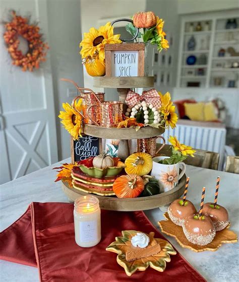 30 Gorgeous Examples Of Fall Tiered Tray Décor