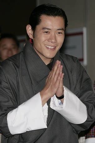 Images And Information: Fifth King of BHUTAN