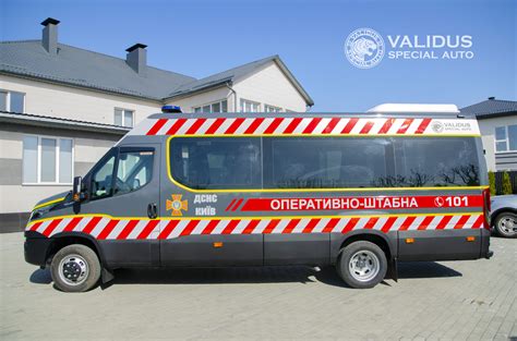Штабна машина була передана ДСНС України | Validus Special Auto
