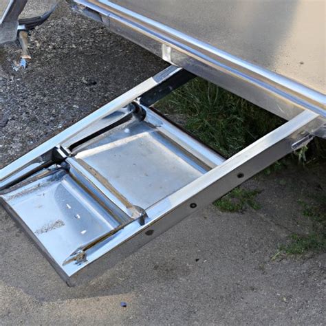 Aluminum Trailer Ramps: Benefits, Types, Uses and Safety Tips - Aluminum Profile Blog