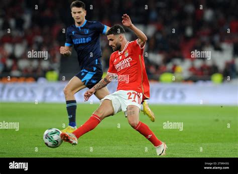 Lisboa El Sl Benfica Ha Acogido A Famalicao En El Est Dio