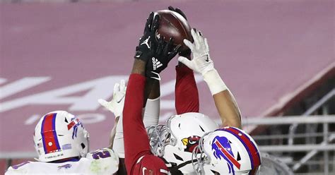 Deandre Hopkins Xxxl Hands Helped Make Hail Mary Catch — And Millions For Air Jordan Sporting