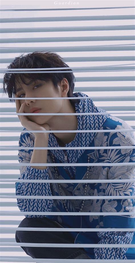 Pin by Hui on 王一博 Self photography Wang Cute gay couples