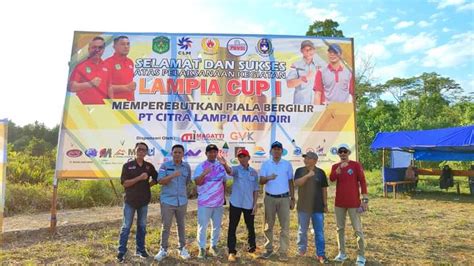 PT CLM Jadi Sponsor Utama Dalam Ajang Turnamen Bola Voli Dan Mini