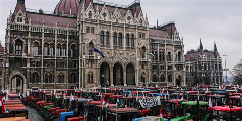 Nem kormányt akarunk buktatni csak azt szeretnénk ha végre rendbe