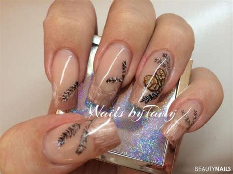 Herbstnägel Nageldesign 100 Bilder 2025 Herbst Nailart Galerie