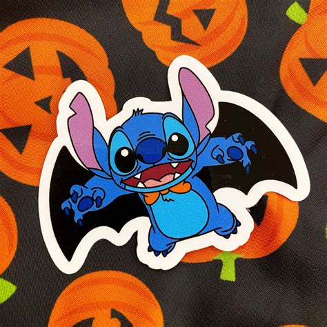 Download Get Ready To Be Spooky And Goofy With Lilo And Stitch This Halloween Wallpaper