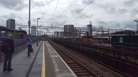 Stratford Station View Towards Central Peter Whatley Cc By Sa 2