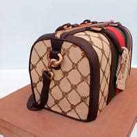 Gucci Handbag Cake Decorated Cake By Tartas Happy CakesDecor