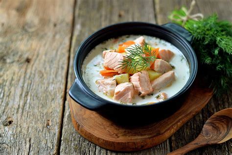 Finnische Fischsuppe Mit Kartoffeln Karotten Und Sahne