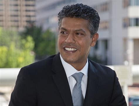 sidd ahmed featured  mbe magazine vdart