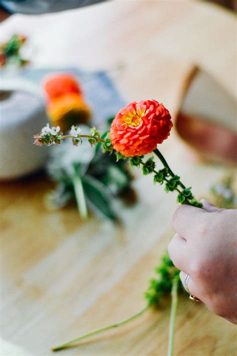 DIY Mini Floral Bouquet Kellygolia