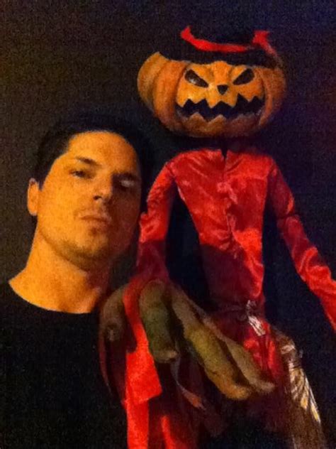 409 best images about Zak Bagans on Pinterest | Making chicken soup ...