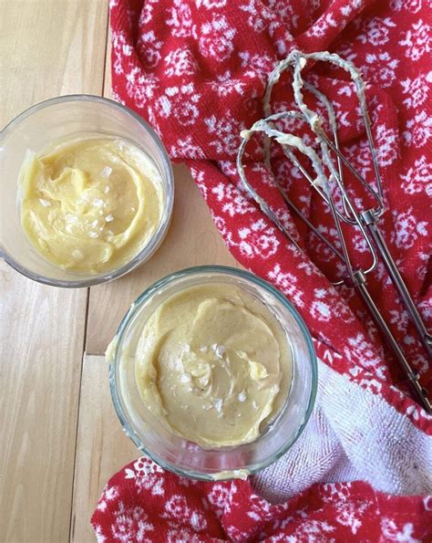 Easy Honey Butter Recipe Whipped Southern Bytes