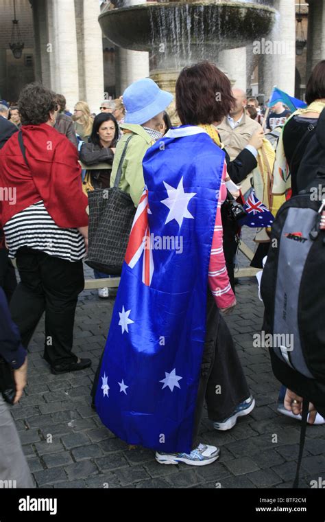 Hot Sexy Mary MacKillop Bikini Pics