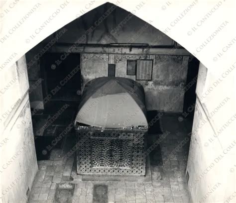 IRAN ISFAHAN TOMB Prophet ISAIAH Imamzadh Ismail Abbasid mosque Photo ...