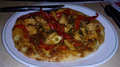 TIA Sweet Chinese chicken stir fry on garlic and tomato bread : r