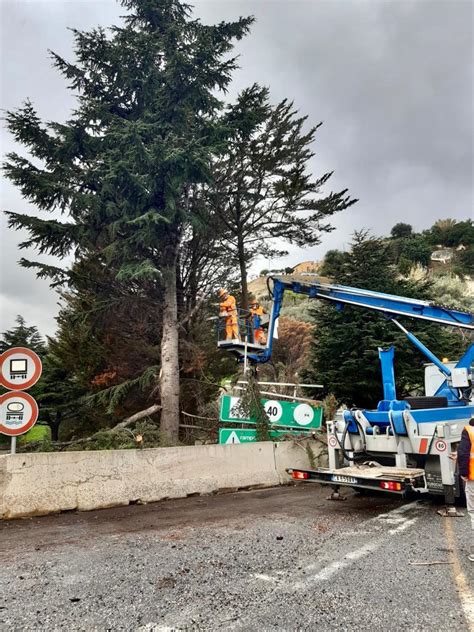 Messina Iniziati A Buon Ritmo I Lavori Di Ripristino Dello Svincolo