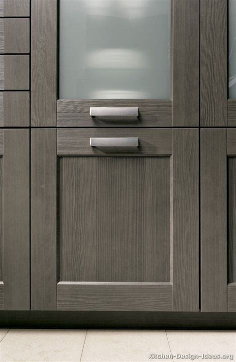 20+ Grey Stained Shaker Cabinets – The Urban Decor