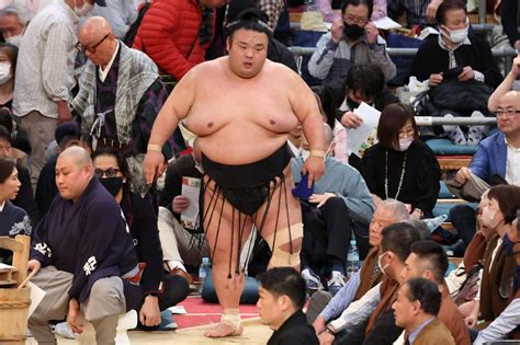 写真：【春場所】貴景勝が左ヒザ負傷の影響で7日目から途中休場 綱取りは完全に白紙に 東スポweb