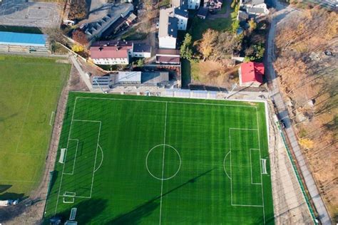 Nowe Boisko W Centrum Trzebini Zostanie Otwarte W Grudniu Obiekt