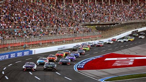 Coca Cola How To Watch Stream Preview Picks For Nascar S