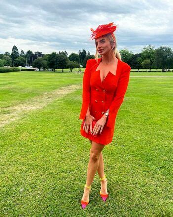 Naomi Mac Naomipeaches Thenaomimac Nude OnlyFans The Fappening Plus