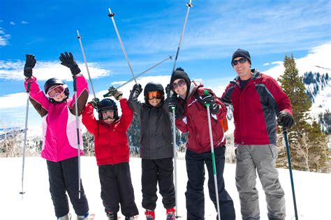 Winter Activities Gallery | Snowpine Lodge