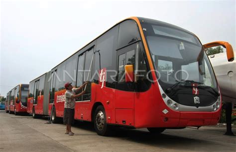 Armada Baru Bus Transjakarta Antara Foto