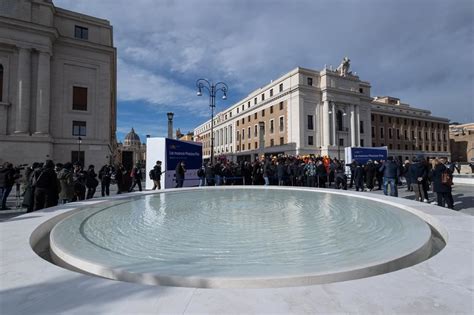 Giubileo Completati I Lavori In Piazza Pia Piazza Risorgimento E Via