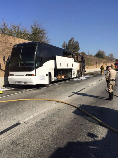 Tour Bus Fire Shuts Down Lanes On 60 Freeway In Hacienda Heights San Gabriel Valley Tribune