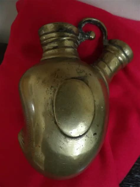 ANCIENNE POIRE À poudre XIXe Bronze laiton 2 orifices EUR 50 00