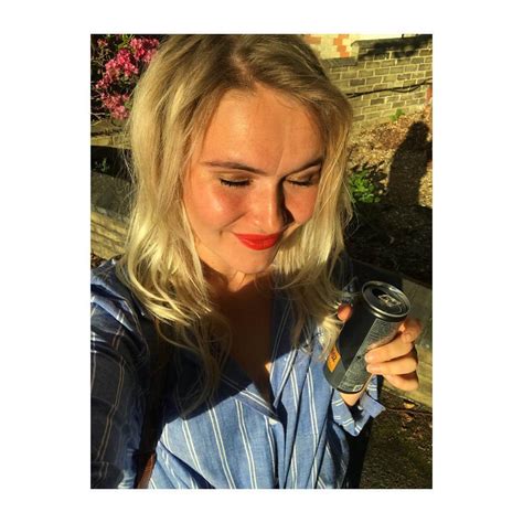 Hot And Sexy Melissa Suffield Photos ThBlog