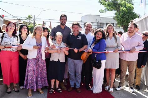 Gobernador Orrego Alcalde Vodanovic Y Locatarios Inauguran Nuevo