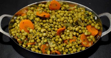 Préparer des petits pois et carottes en conserve poêlés : recette ...