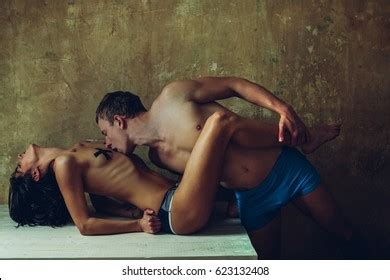 Sensual Couple During Hot Sexy Moments стоковая фотография редактировать 574533787