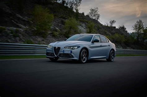 Alfa Romeo Giulia E Stelvio Al Via Gli Ordini Per I Nuovi Modelli