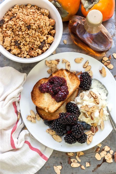 Easy Breakfast Ricotta With Berries