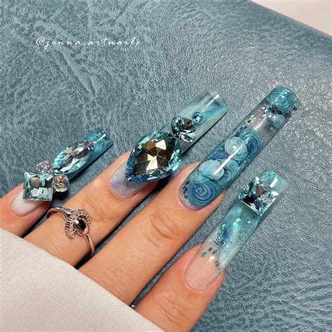 40 Charming Clear Nail Designs To Inspire Your Next Manicure Hairstyle