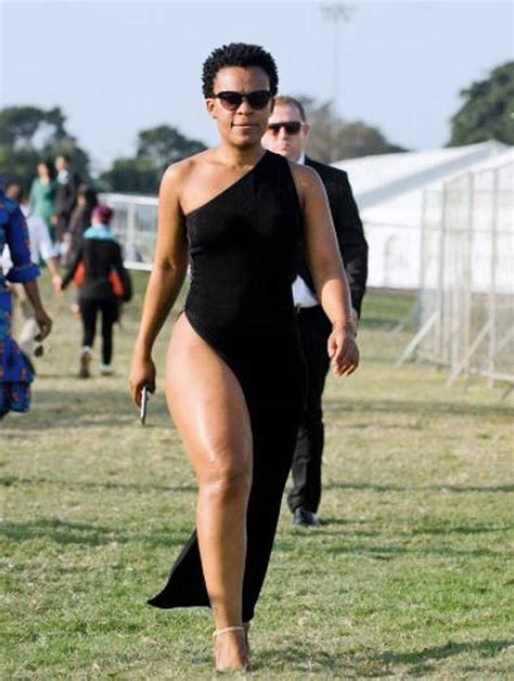 Zodwa Wabantu banned from Zimbabwe