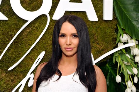 'Vanderpump Rules' Star Scheana Shay Says She Has Called The Paparazzi