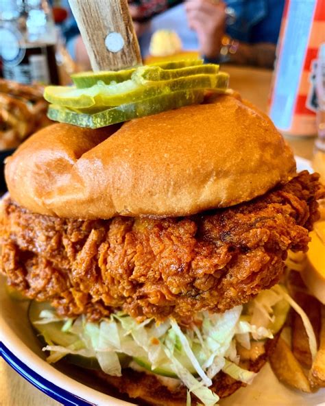 The Best Fried Chicken Sandwiches In Toronto TasteToronto