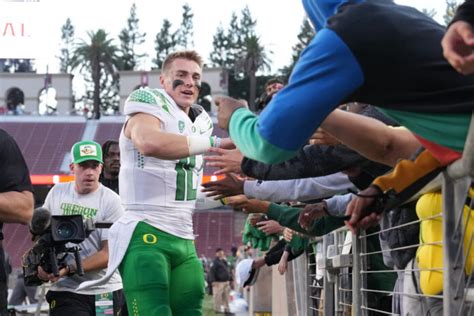 Can Bo Nix Win The Heisman Odds Outlook And More For Ducks Qb