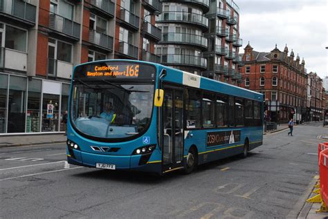 Arriva Yorkshire 1454 Yj61ffx Vdl Sb200cs Wright Pulsar 2 Flickr