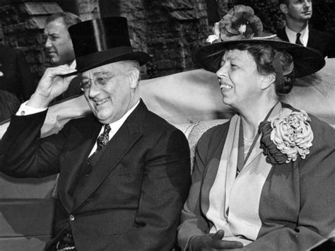 Here Are 10 Powerful Rich Historic People Who Married Their Cousins