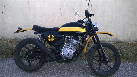 Boxer Bm 150 Cafe Racer Modified Bajaj Boxer 150 Into Caferacer By