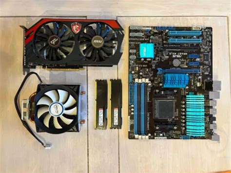 KIT CARTE MÈRE ASUS M5A97 Processeur AMD FX8350 2x4 Go Ram MSI