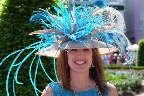 18 Kentucky Derby Hats Too Fabulous For Words Kentucky Derby Hats