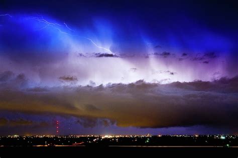 Beautiful and Dramatic Thunderhead Clouds